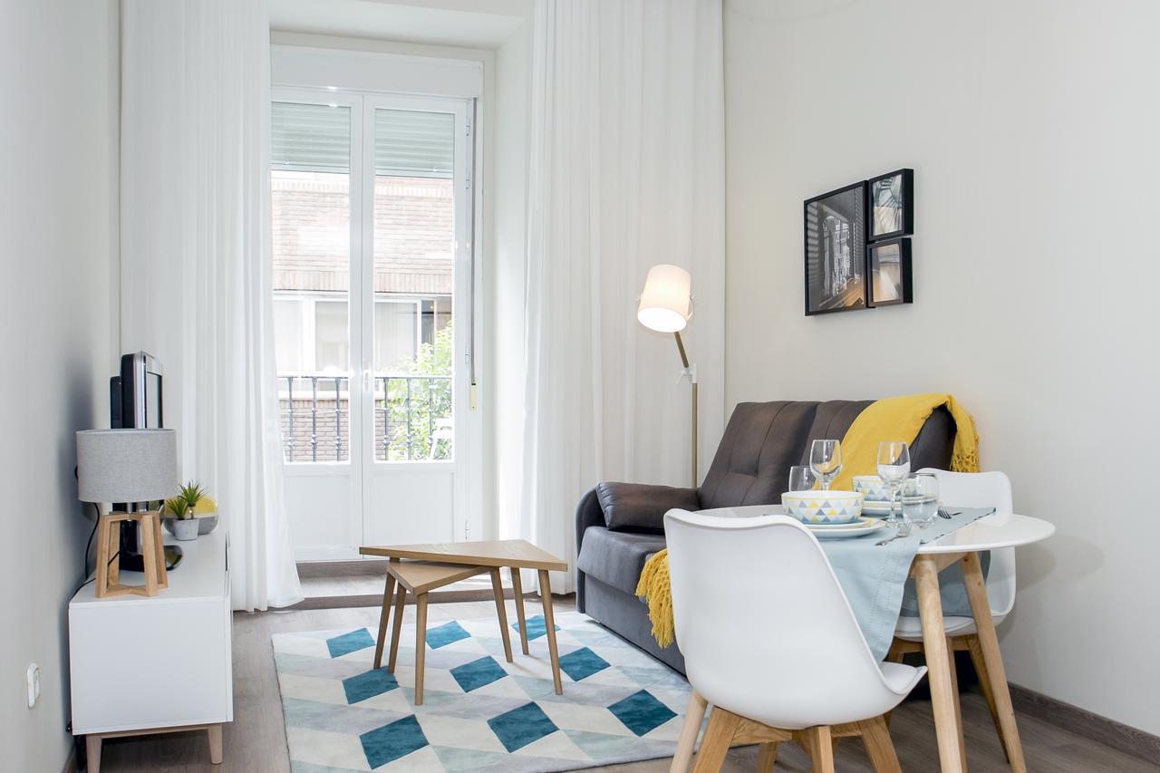 Fuencarral III Apartment Мадрид Екстериор снимка
